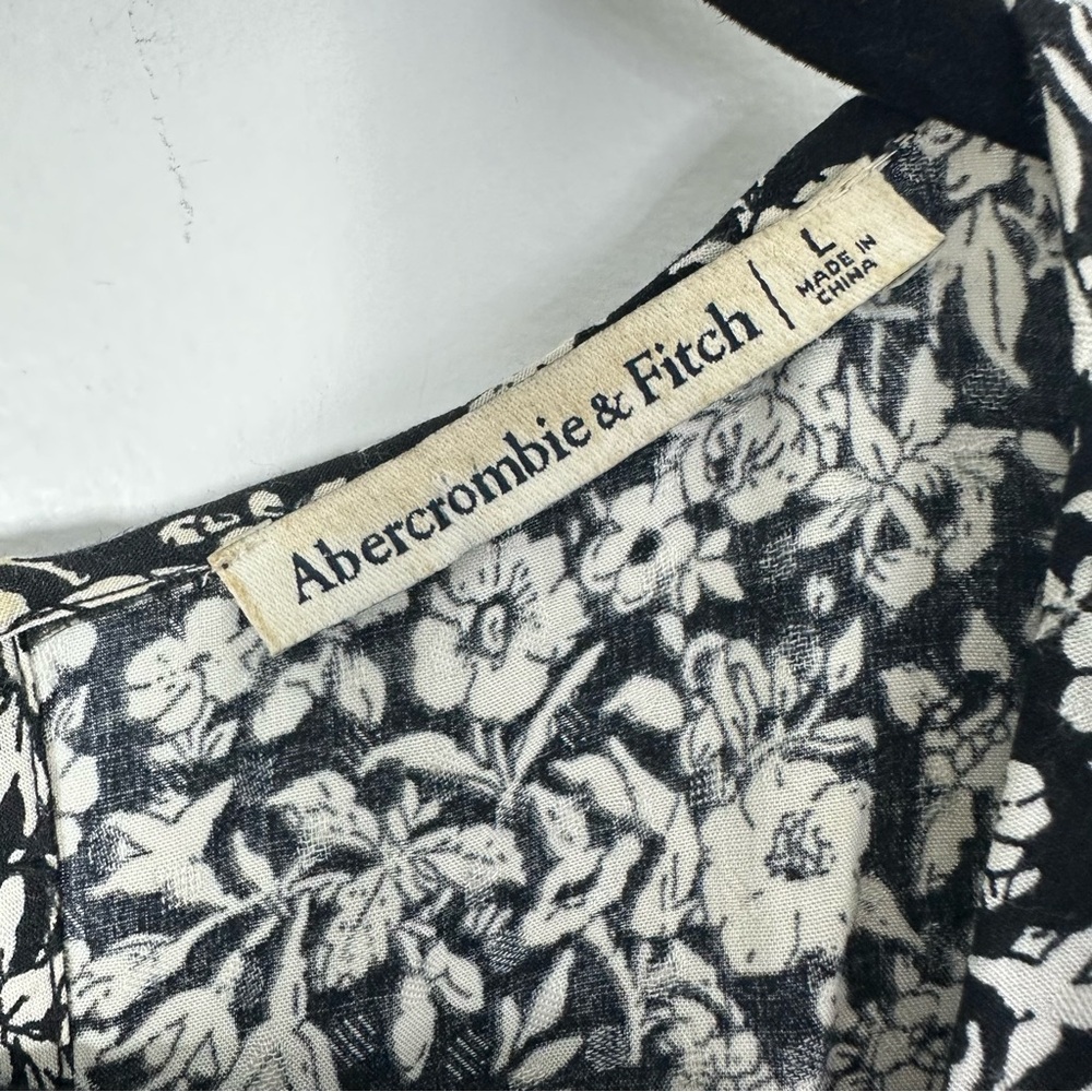 Abercrombie & Fitch Women’s Black & White Floral Skater Mini Dress L - Picture 4 of 7